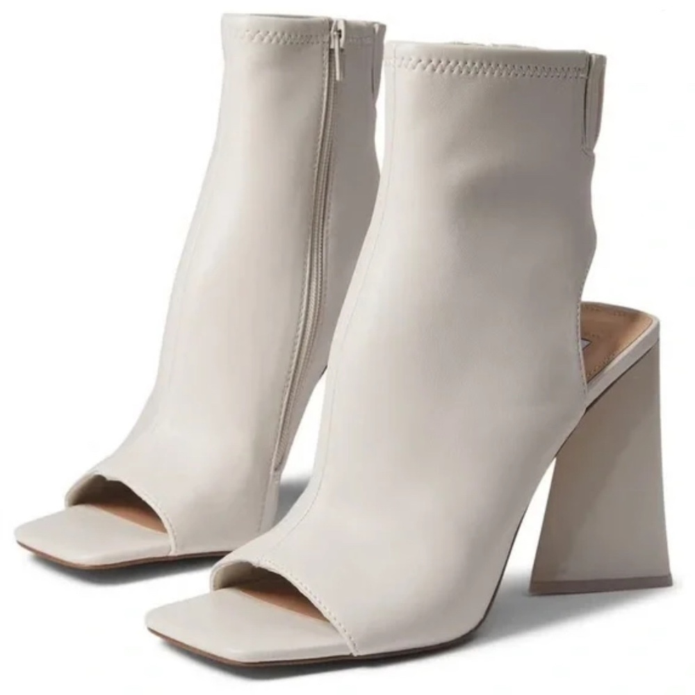 Steve Madden Women's Safia Cut Out Bootie Open Toe Bone Size 9.5